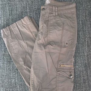 st Johns bay casual pants size 4